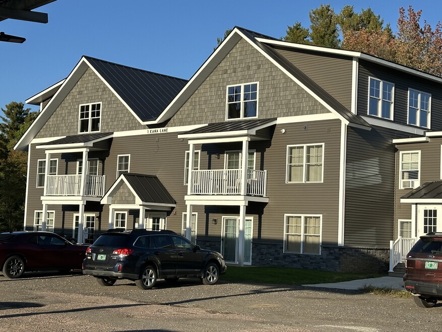 3 Kana Ln unit 205, Essex Junction, VT 05452 - photo 1