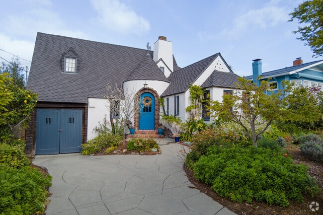 Cute and charming homes adorn the streets of Piedmont.