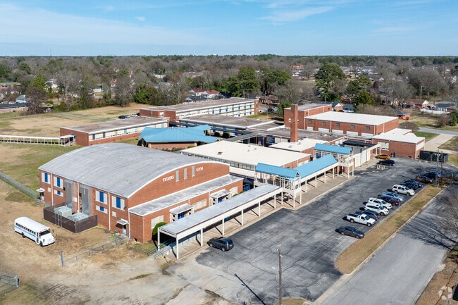 Dillard Middle School