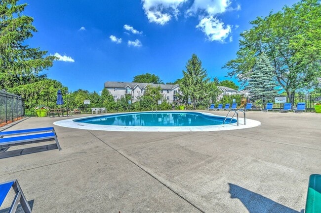 Hidden Creek, Crown Point, IN 46307 - photo 6