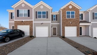 50 Sunriff Ct, Greer, SC 29651