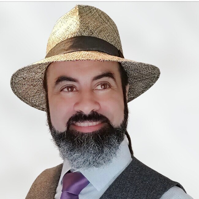 Agent Photo