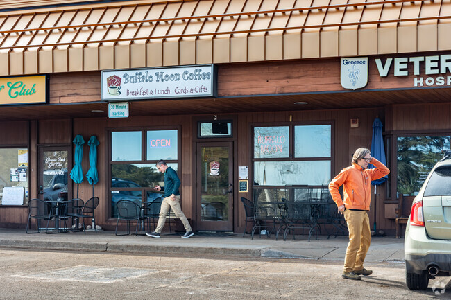 Residents of Genesee South head to the Genesee Town Center for meals or coffee.