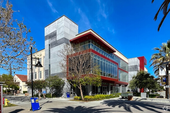 New Student Center at San Jose State University in San Jose Sun neighborhood.