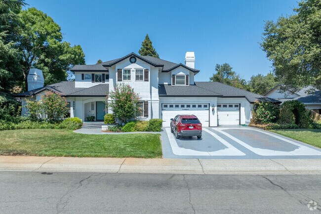 Two story homes can also be found in Saratoga.