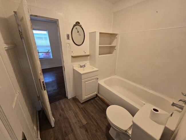 100 S Fairmont St unit 1- A- front, Amarillo, TX 79106 - photo 6