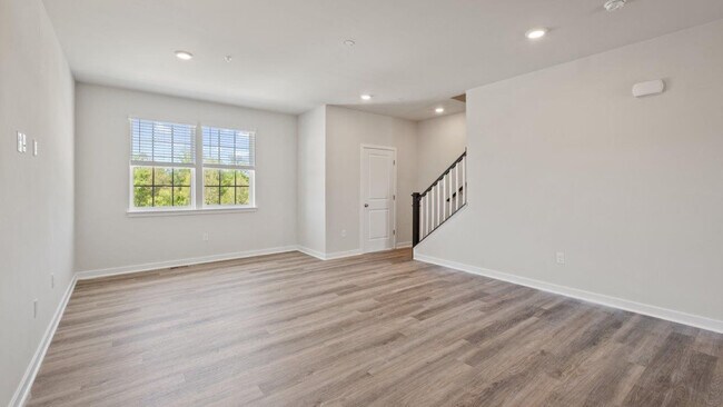 7503 Silver Thread Way, Brandywine, MD 20613 - photo 6