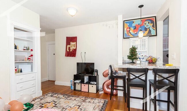 2003 Commonwealth Ave unit 10, Brighton, MA 02135 - photo 5