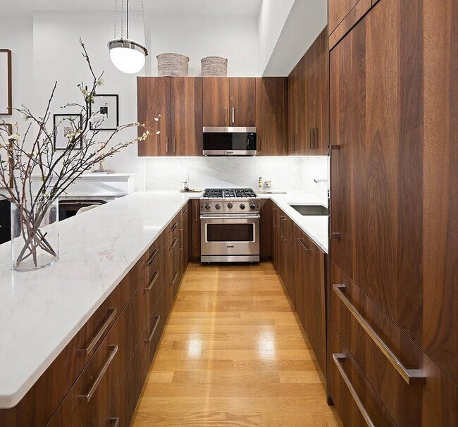 543 3rd Ave unit ID1058845P, New York, NY 10016 - photo 2