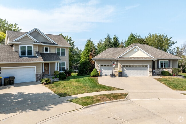 Several cul-de-sacs throughout Galway Hills mean quiet streets and tight-knit neighbors.