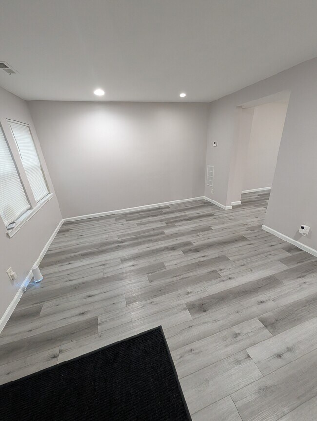 1100 Steelton Ave, Baltimore, MD 21224