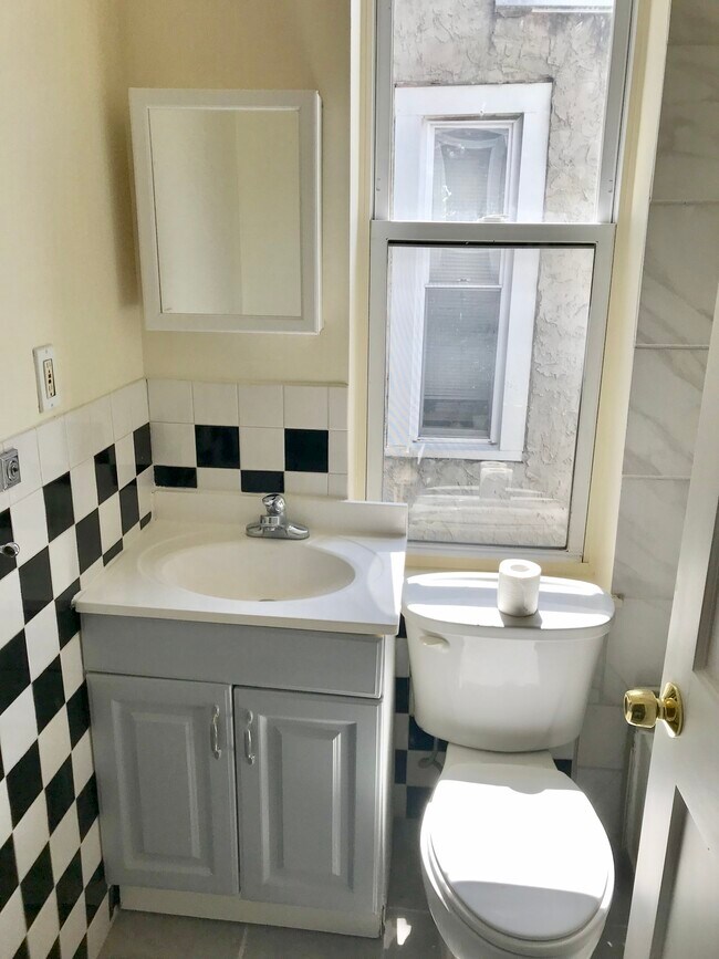 1422 N Willington St, Philadelphia, PA 19121 - photo 7