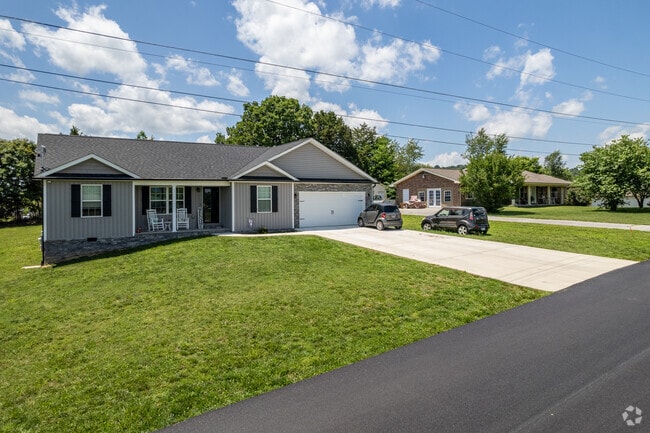 Ranch-style homes are very popular in Plainview.