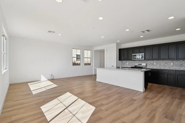 21469 E Timberline Rd, Queen Creek, AZ 85142 - photo 5