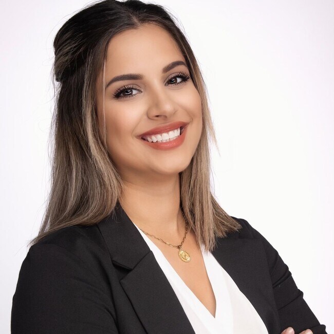 Agent Photo