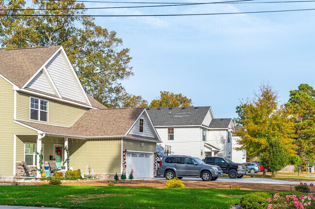Oceana residents take pride in their yards and curb appeal.