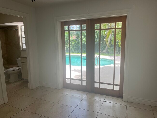 1287 Cooper Dr, Naples, FL 34103 - photo 5