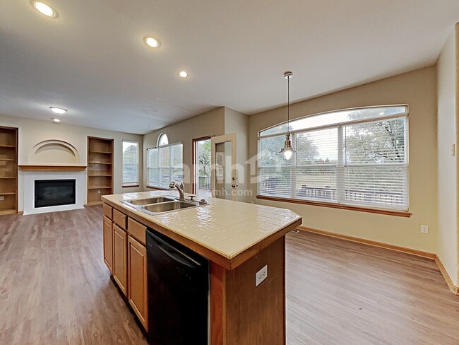 1212 E 135th Place, Thornton, CO 80241 - photo 4