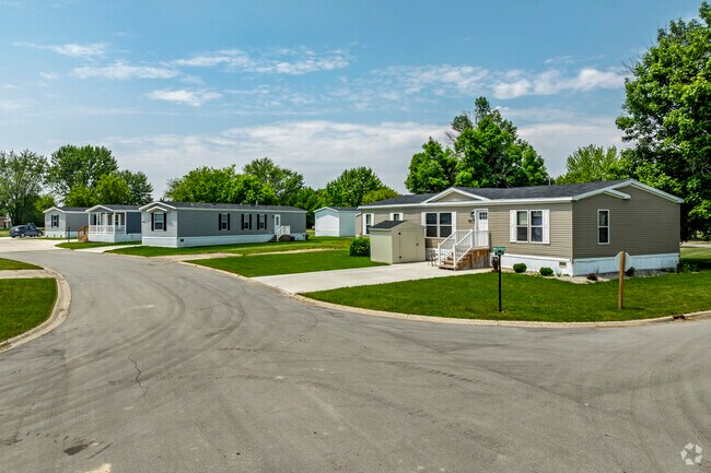 Robin Glen-Indiantown is home to a mobile home community.