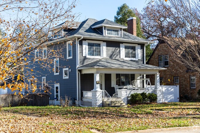 Many homes in Prospect Park are larger, with American Foursquares being in no short supply.