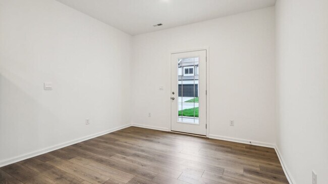 6104 Cascades Dr, Whitestown, IN 46075 - photo 6