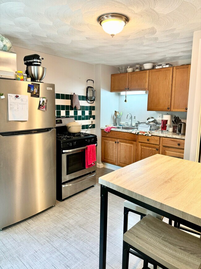 25 Florence St unit 1, Somerville, MA 02145 - photo 6