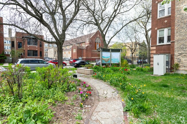 Walk along the paths found in Drake Gardens in Albany Park.