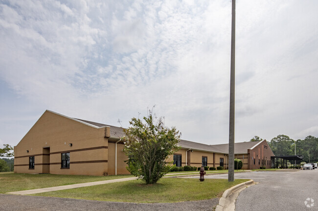 Ossie Ware Middle School offers a variety of academic, musical, and athletic opportunities.