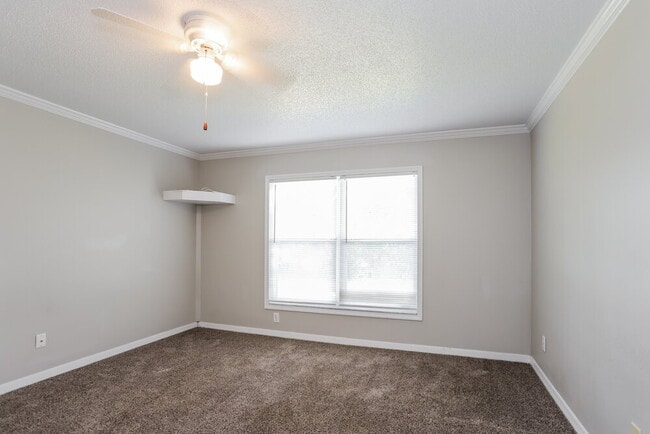 11843 Dunster Ln, Parrish, FL 34219 - photo 7