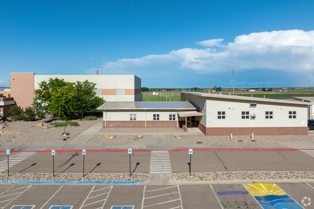 Swink Jr/Sr High School in Swink blends academic rigor with strong extracurricular opportunities, offering students access to sports and leadership programs in a supportive small-town setting.