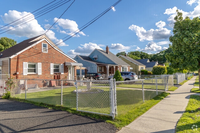 Peterstown's picturesque streets are lined with lovely homes.
