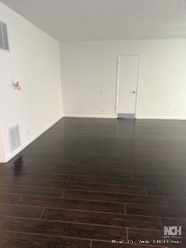 1217 S Orange Grove Ave unit 1, Los Angeles, CA 90019 - photo 6