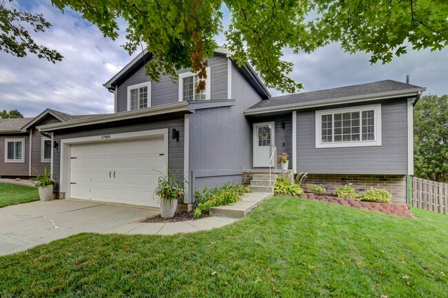 17904 Karen Cir, Omaha, NE 68135 - photo 4