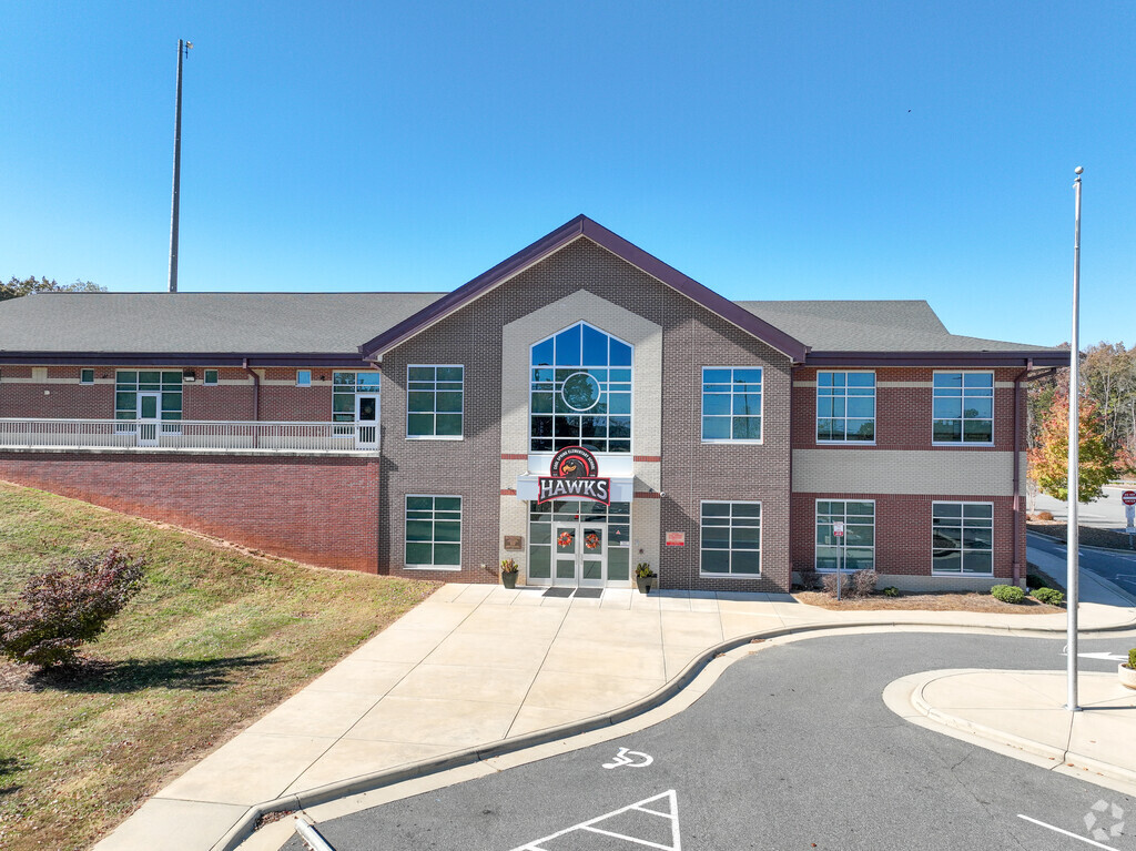 A grand entrance welcomes you at Cool Springs Elementary School.