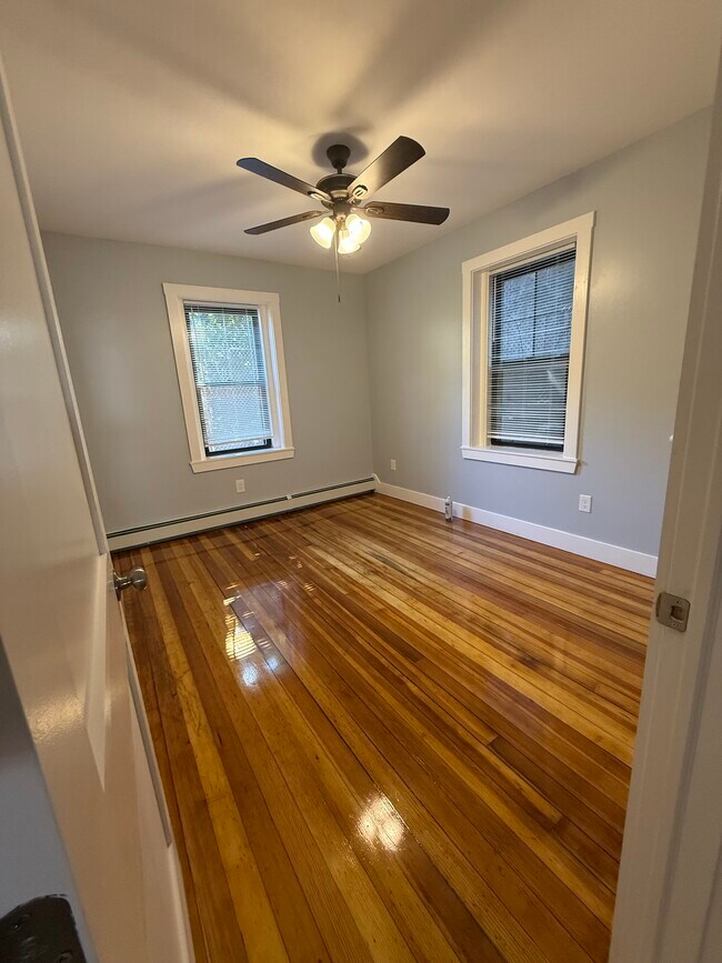 38 Salem St unit 10, Salem, MA 01970 - photo 5