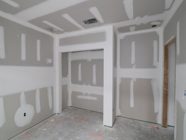 4979 Bay Forest Ct, Wimauma, FL 33598 - photo 6