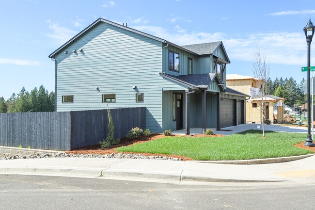 404 W 20th Way, La Center, WA 98629 - photo 2