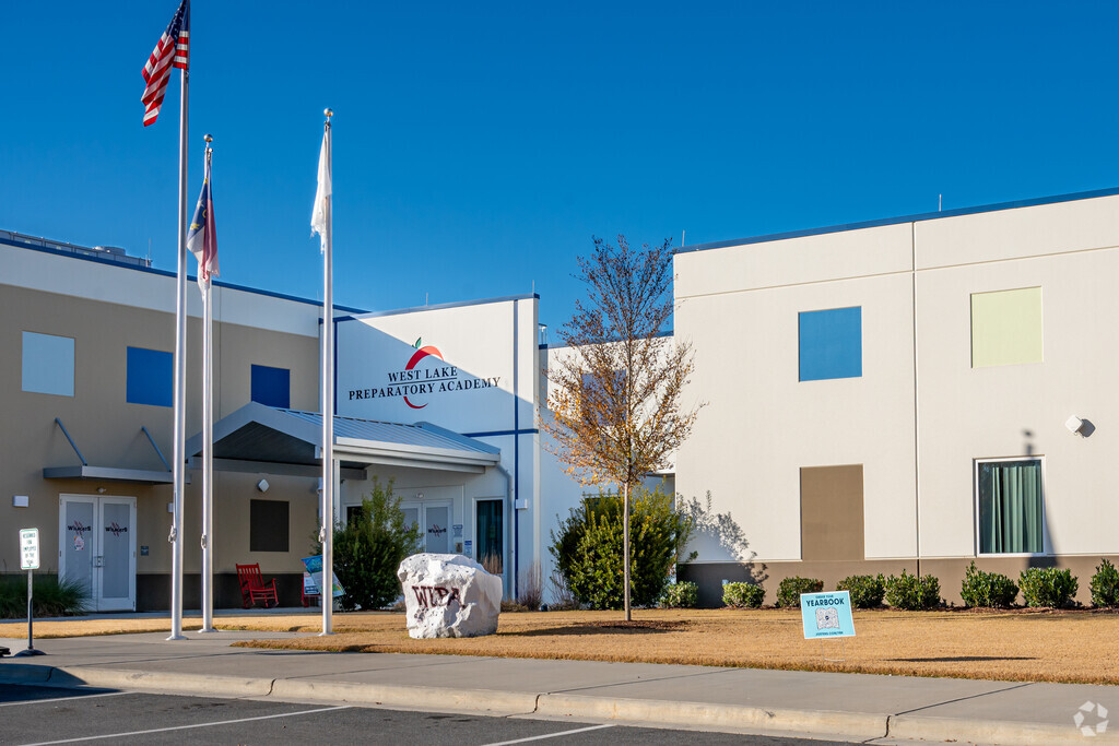 West Lake Preparatory Academy provides education in the neighborhood of 
Lincoln County.