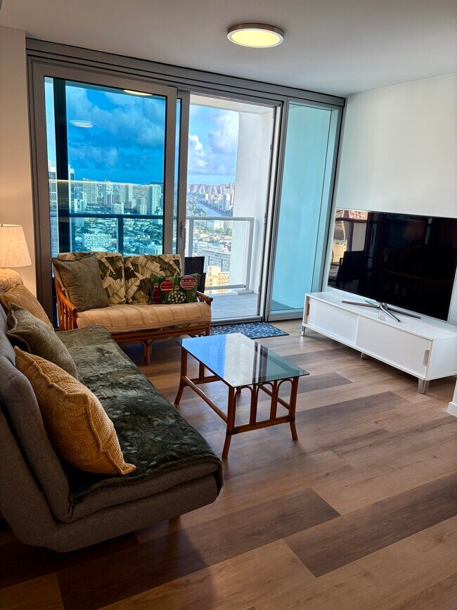 1515 Liona St Unit 3605, Honolulu, HI 96814