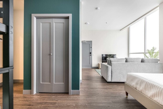 781 Spring St unit FL1-ID1356293P, Macon, GA 31201 - photo 4