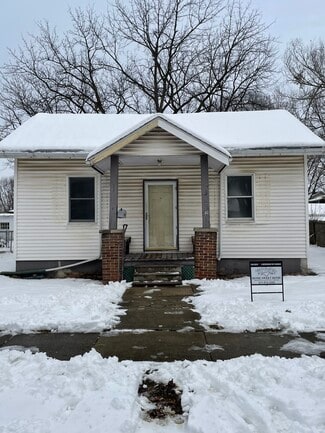 926 S Henrietta St, Springfield, IL 62704