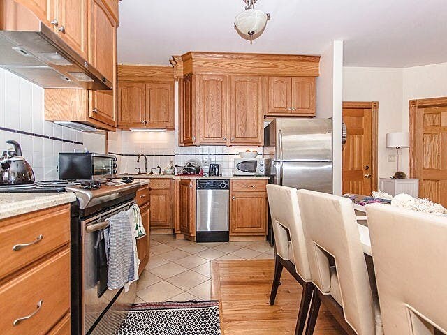 60 Phillips St unit 3, Boston, MA 02114 - photo 6