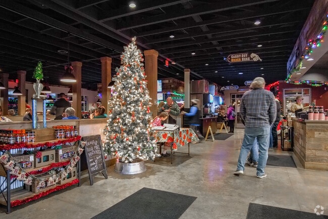 Shigs in Pit is a great restaurant in Fort Wayne.