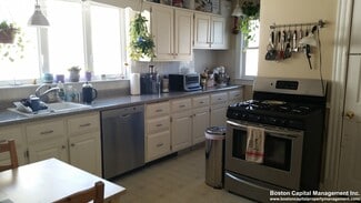 97 W Quincy St Unit 1, Somerville, MA 02144