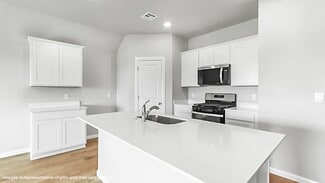 8601 E Dallas St, Broken Arrow, OK 74014