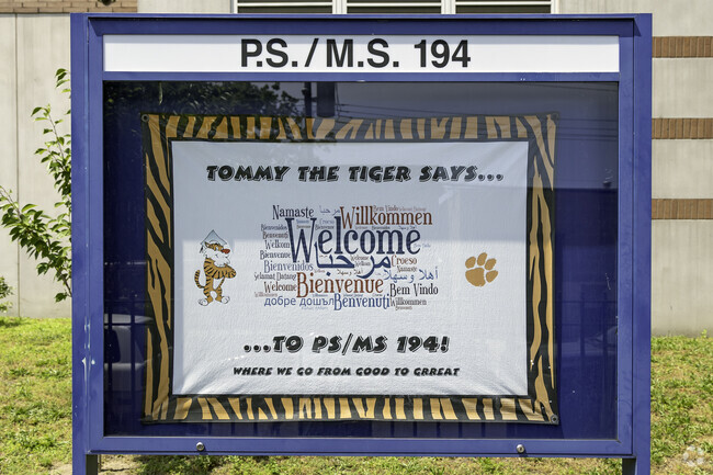 P.S./M.S. 194 is an above average, public school with a student teacher ratio of 11 to 1.