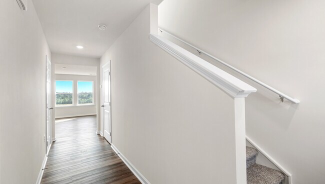 1005 Yearling Way unit 36209164, Roebuck, SC 29376 - photo 4