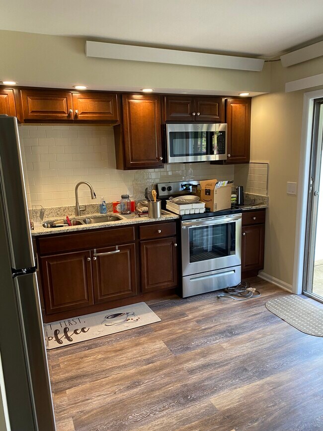 240 Passaic Ave unit C, Stirling, NJ 07980 - photo 6