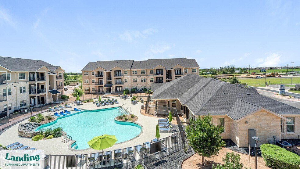 1767 Tx-46 unit 7306.1409660, New Braunfels, TX 78130 - photo 1