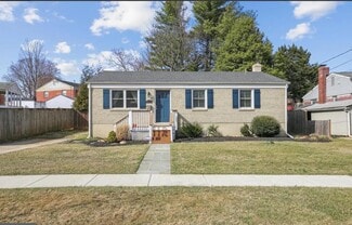 4807 Boiling Brook Pkwy, Rockville, MD 20852